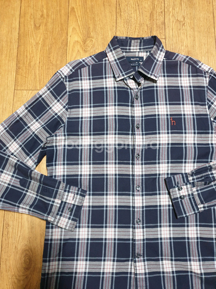 1187 헤지스 체크 남방셔츠 100 사이즈입니다--13