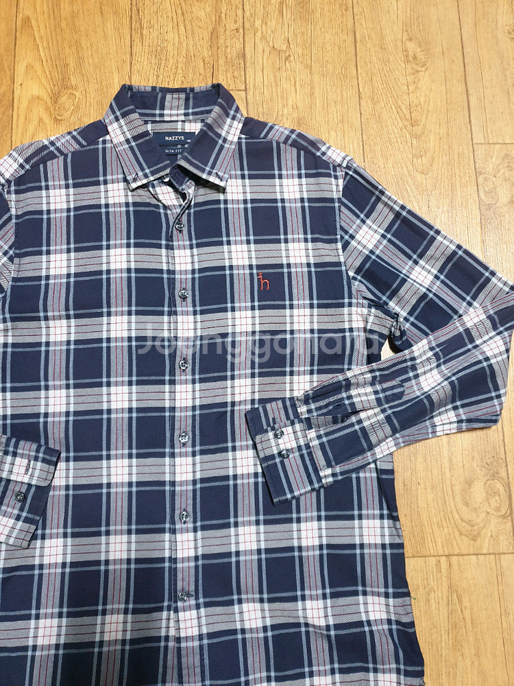 1187 헤지스 체크 남방셔츠 100 사이즈입니다--12