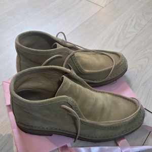 아페쎄 스웨이드 목토부츠 260