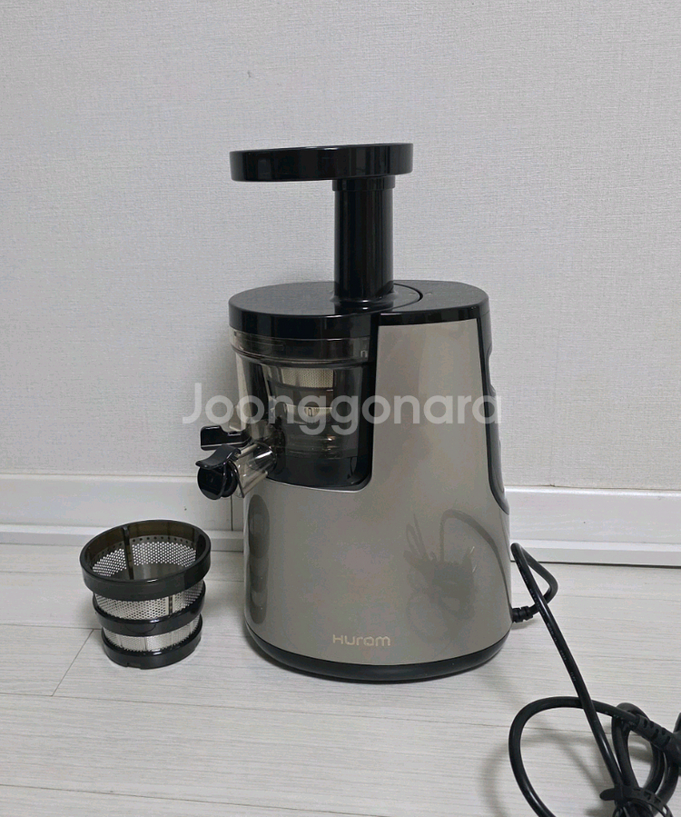 휴롬 착즙기 2세대 거의 새 것--0