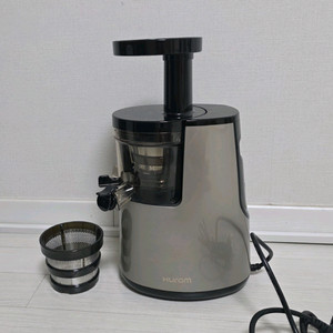 휴롬 착즙기 2세대 거의 새 것