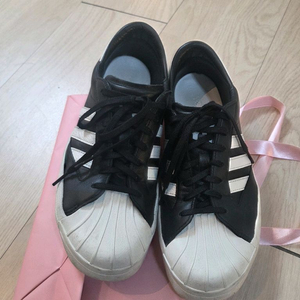 아디다스 요지스타 270