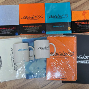 에반게리온 신극장판 서,파,큐 블루레이 및 굿즈 포스터 세트