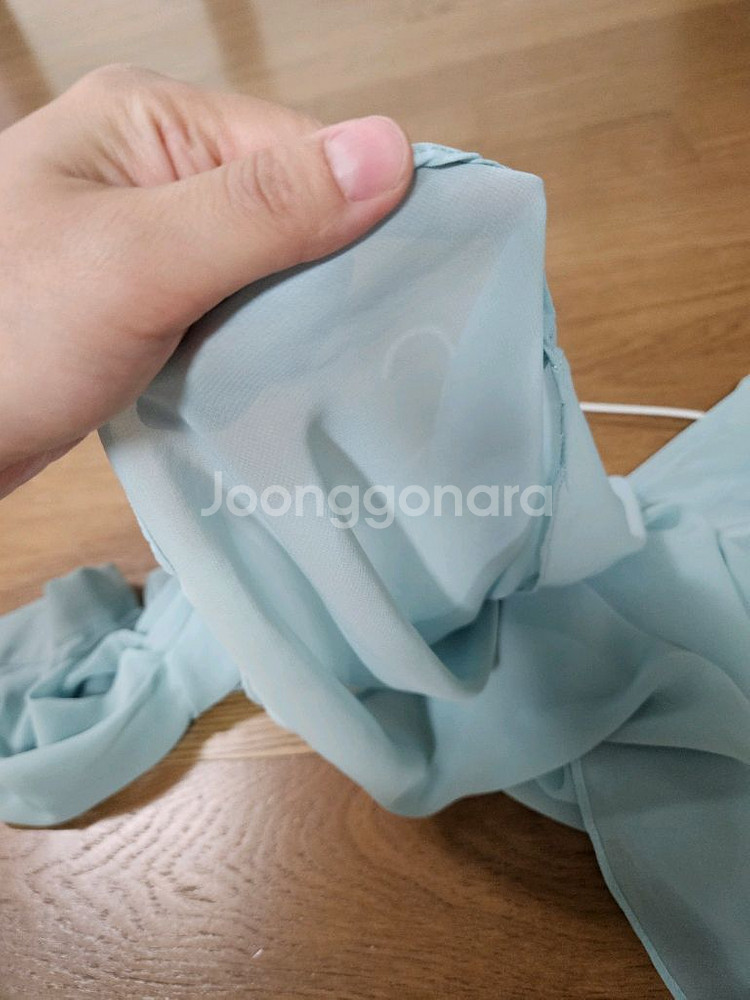 민트색 여성 블라우스--5