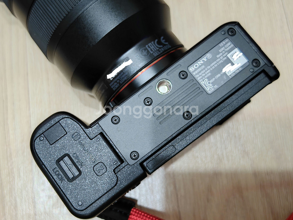 소니 a7c 바디 + FE 4/24-105G OSS 렌즈 일괄판매--5