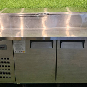 유니크 1500 토핑 냉장고 팝니다