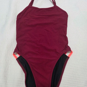 졸린 크랜베리 줄리안28