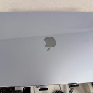 4월에산 맥북 에어 M4 15인치 16GB/512GB 10코어 블루 +케이스
