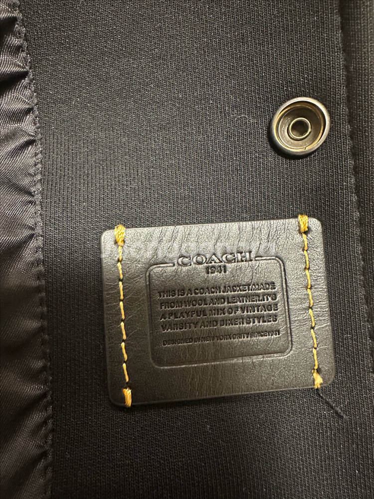 [정품] COACH 코치 레더 슬리브 바시티 자켓 (M/100 사이즈)--4