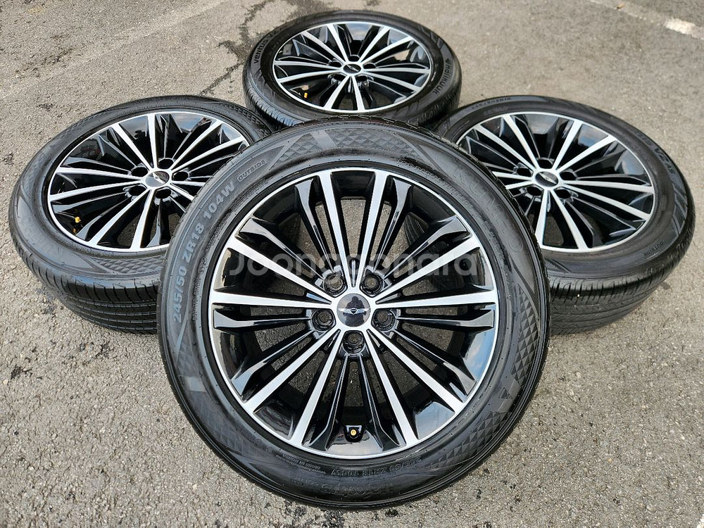 그랜저 HG EQ900 18인치 휠 타이어 판매합니다 G90 K9--0