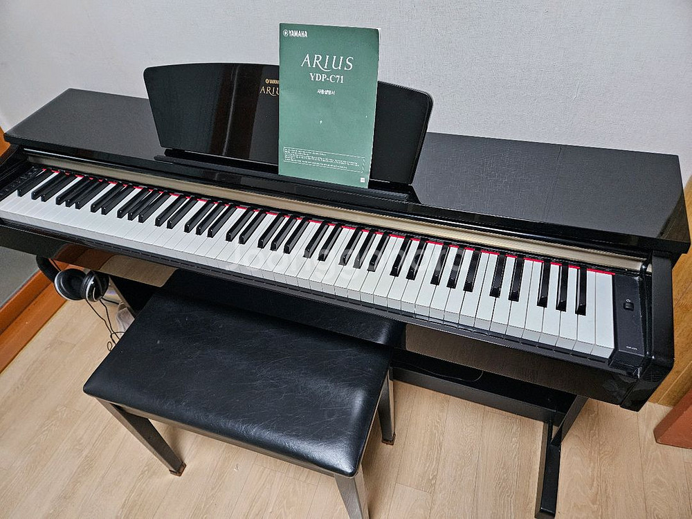야마하 ARIUS YDP-C71 디지털피아노--1