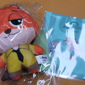 세타필 주토피아 닉 인형키링+스티커