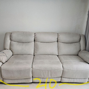 씨던까사 3인용 리클라이너 소파 팝니다.