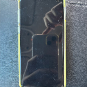 갤럭시 S10e 옐로우 무잔상 중고폰 공기계