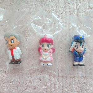 초희귀레어 포켓몬 오박사 간호순 여경 미니 피규어