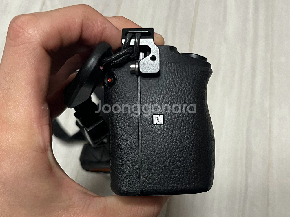 소니 A6400 미러리스 카메라 바디 민트급--4