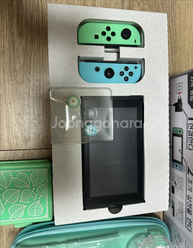 닌텐도 동물의숲에디션 풀박스+ 게임칩 +악세서리--2