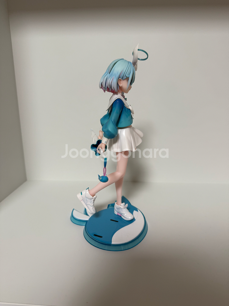 블루아카이브 골든헤드 아로나 피규어 팝니다--3