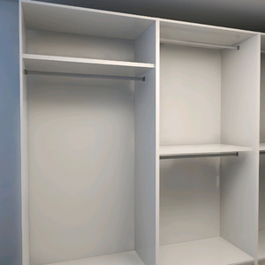 한샘 뮤트 옷장 판매합니다.