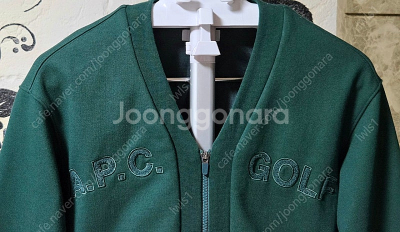 APC골프 정품 집업 판매합니다--2