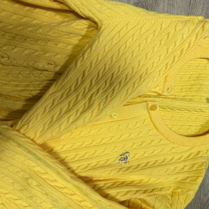 제네럴아이디어 케이블 니트 스웨터