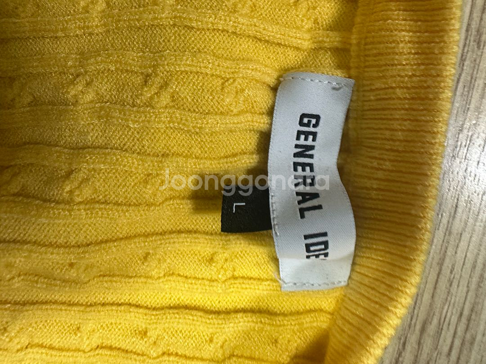 제네럴아이디어 케이블 니트 스웨터--2