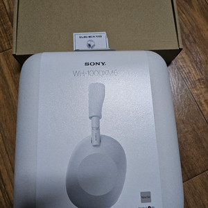 [미개봉 새제품] 소니 WH-1000XM6(플래티넘 실버)