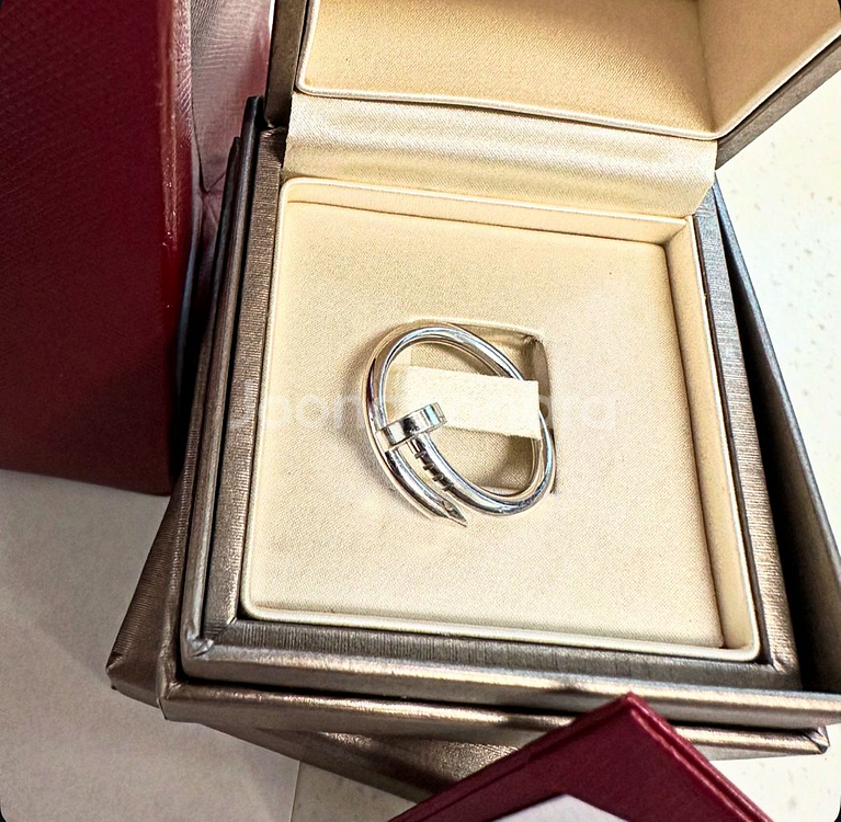 까르띠에 저스트 앵 끌루 링 (화이트골드 / 사이즈 61)--1