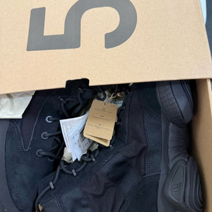 285 , 280 이지 500 하이 택티컬 유틸리티 블랙 샌드 부츠