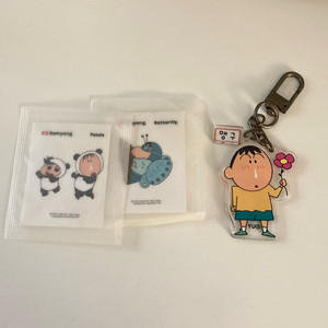 짱구는 못말려 띠부씰 스티커 + 맹구 아크릴 키링