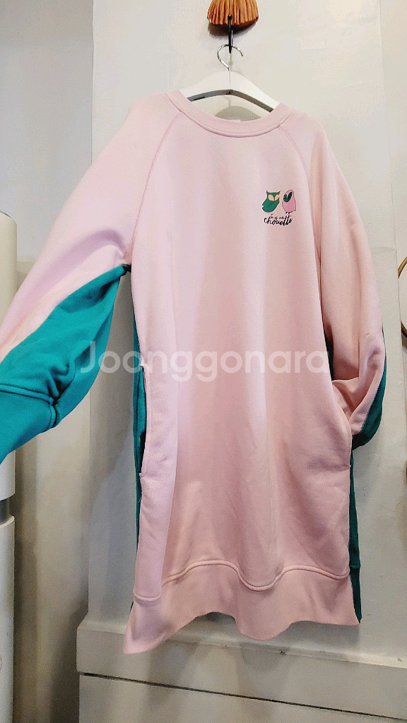 럭키슈에뜨 맨투맨 원피스--2