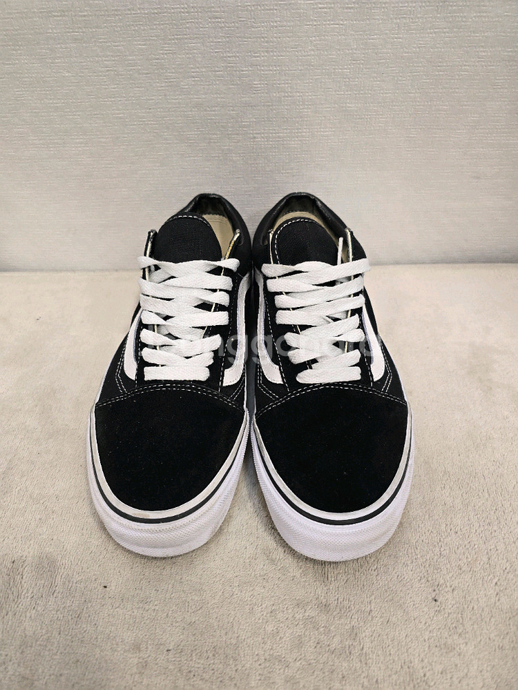 반스 올드스쿨 블랙 스니커즈 265--1