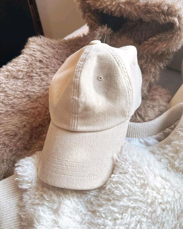 더로랑 코듀로이 볼캡 새상품 베이지 / 딥와인컬러 (일괄 11) 이미지