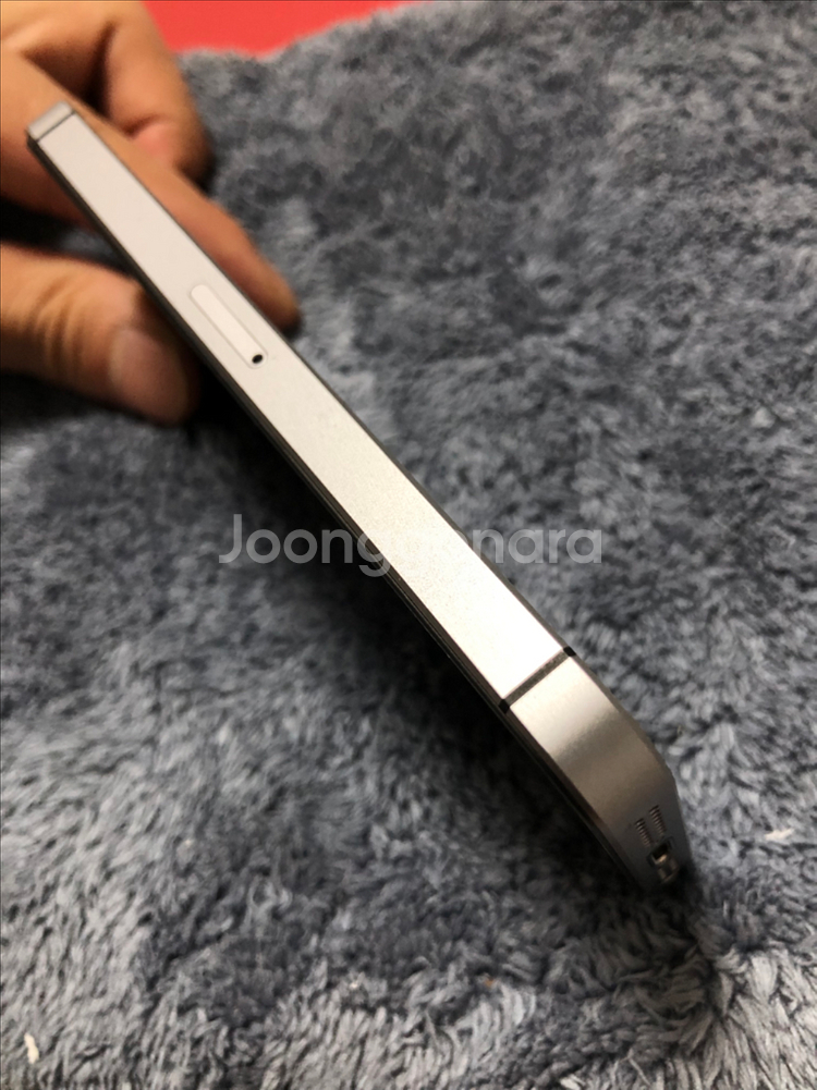 아이폰 SE 1세대 스페이스그레이--12