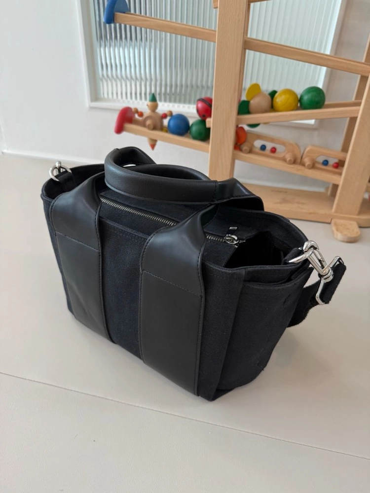 미카 기저귀가방 M,L(이너포함) 올블랙 이미지