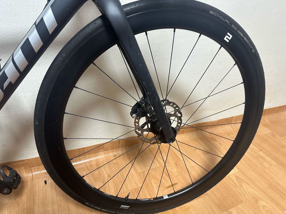 자이언트 tcr 어드밴스1 디스크 카본휠셋 세팅 급처 이미지