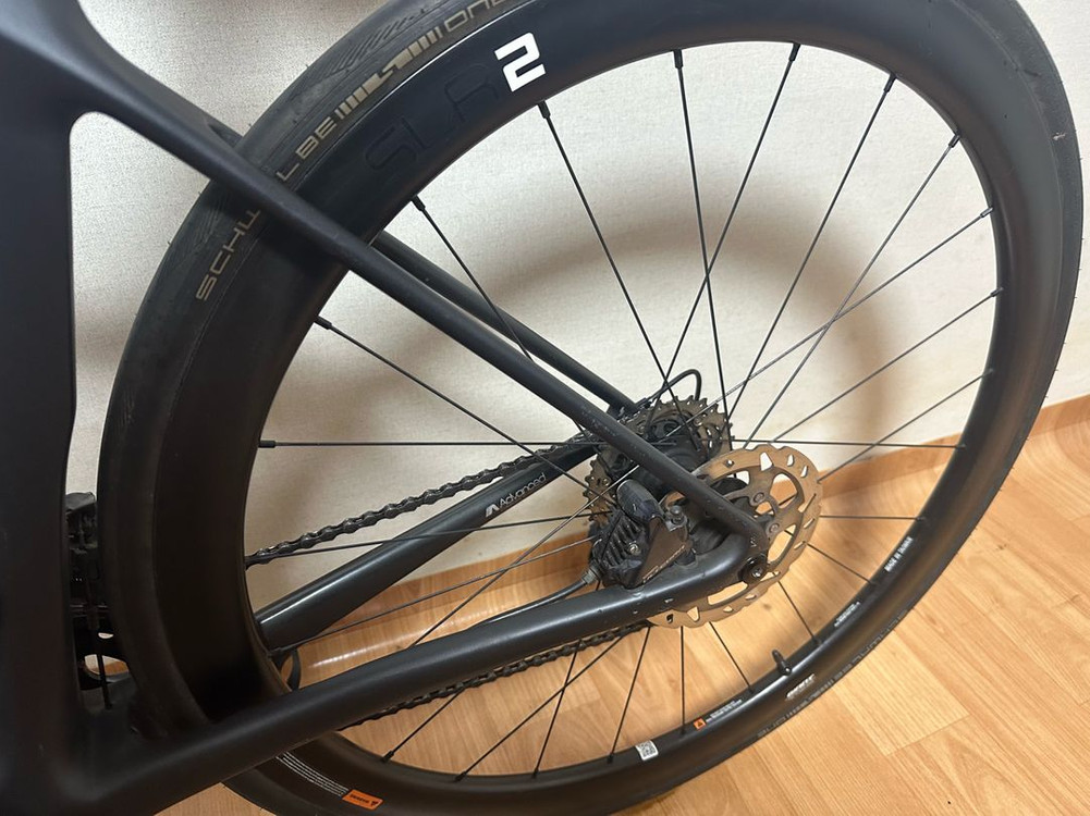 자이언트 tcr 어드밴스1 디스크 카본휠셋 세팅 급처 이미지