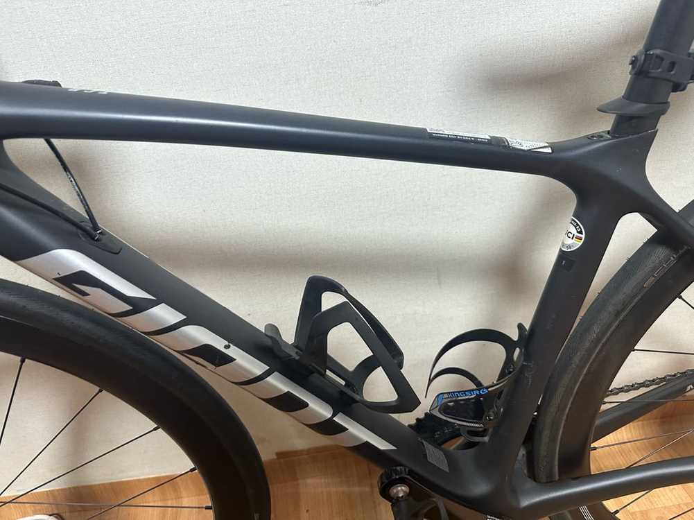 자이언트 tcr 어드밴스1 디스크 카본휠셋 세팅 급처 이미지