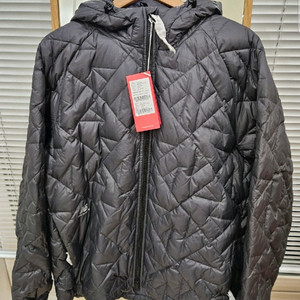 뉴발란스 경량패딩 L 새상품