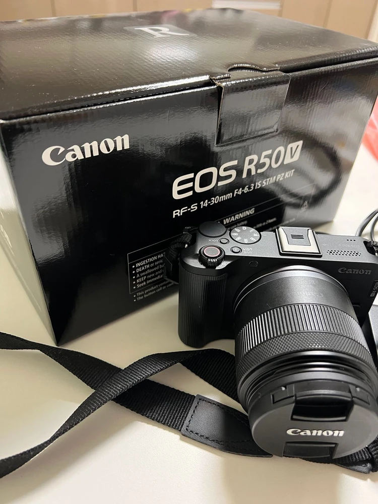 캐논 EOS R50v 미러리스 카메라 14-30mm 키트 이미지