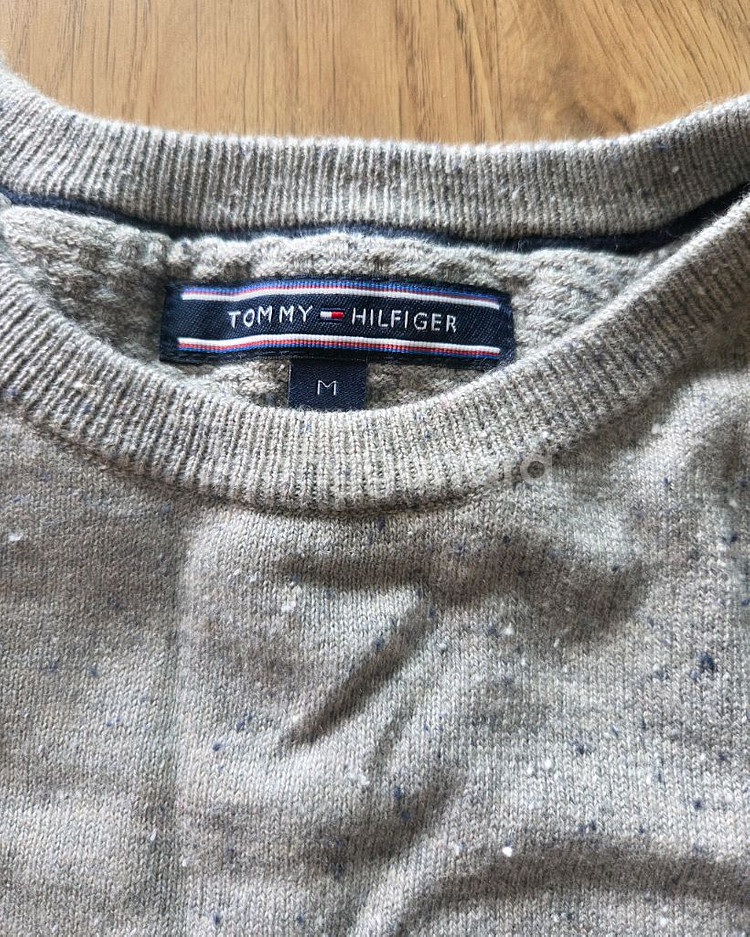 타미힐피거 남성 니트M(100) 택 없는 새상품--1