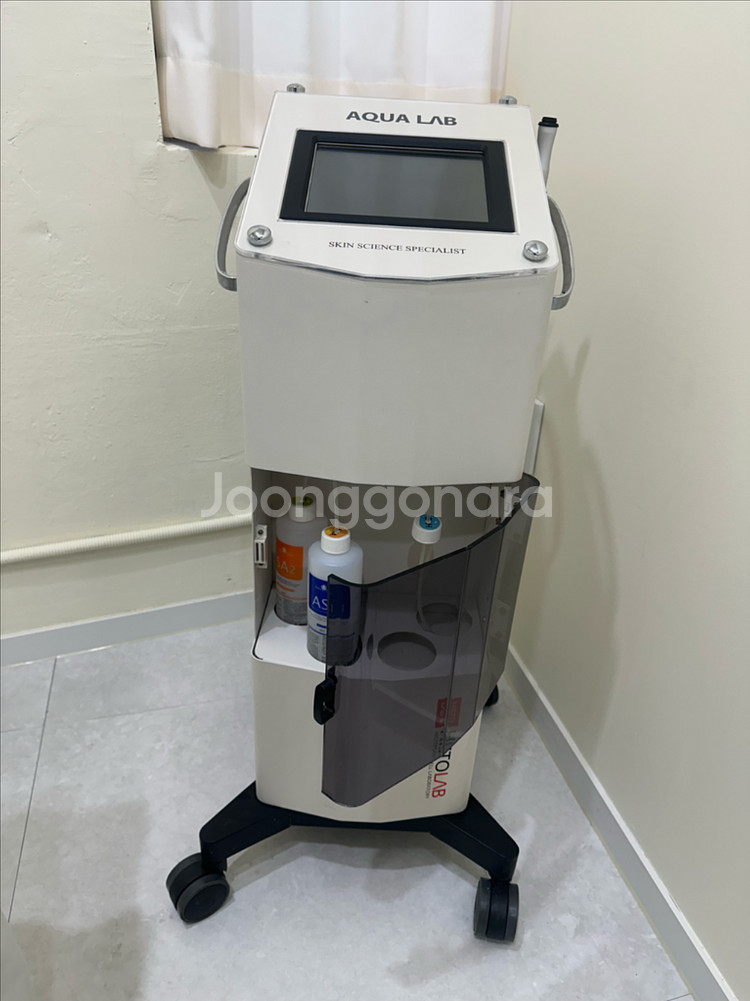 히스토랩 아쿠아필 미용기기--1