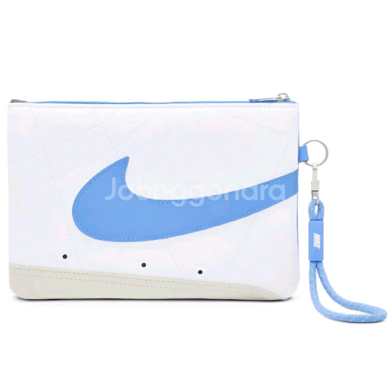새상품/나이키 아이콘 블레이저 리스틀릿 클러치 파우치 손가방--0