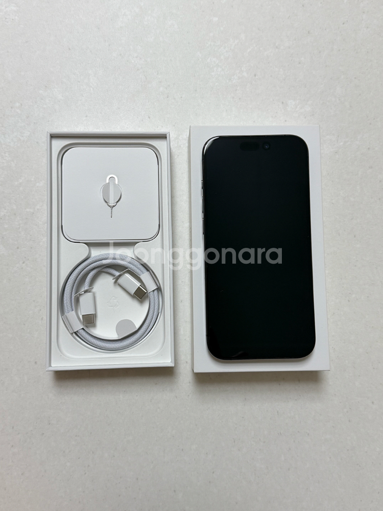 아이폰15프로 256GB 블랙 상태A급--6