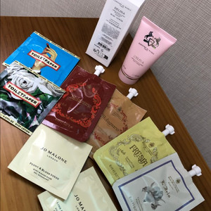 퍼퓸드말리 델리나 바디크림 + 산타마리아노벨라 조말론 샤워젤 바디로션 등