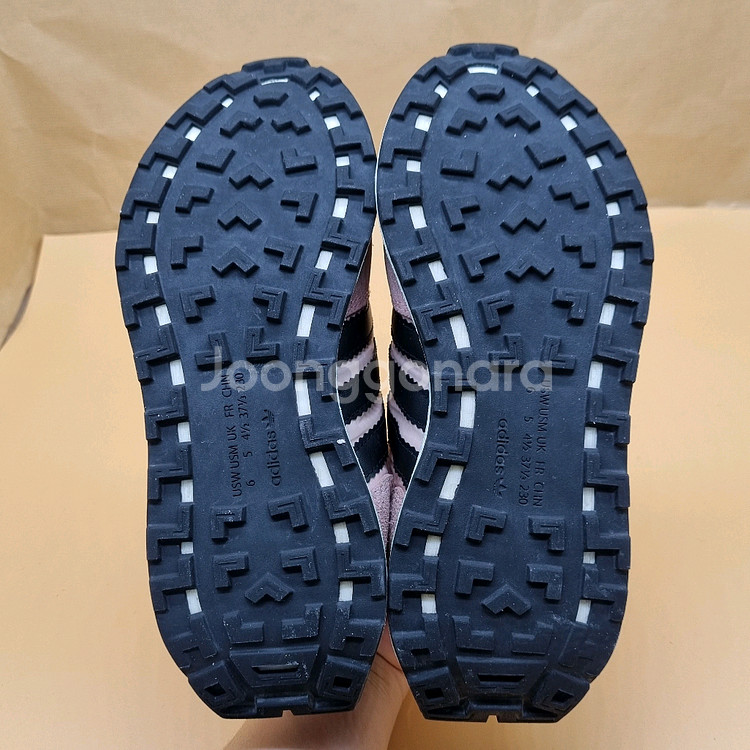 아디다스 레트로피 e5 여성운동화230.--2