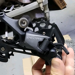 데오레 11단 신품 변속레버와 뒷 드레일러, 체인