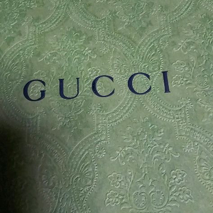 구찌 미사용 보증카드 포함 정품 벨트