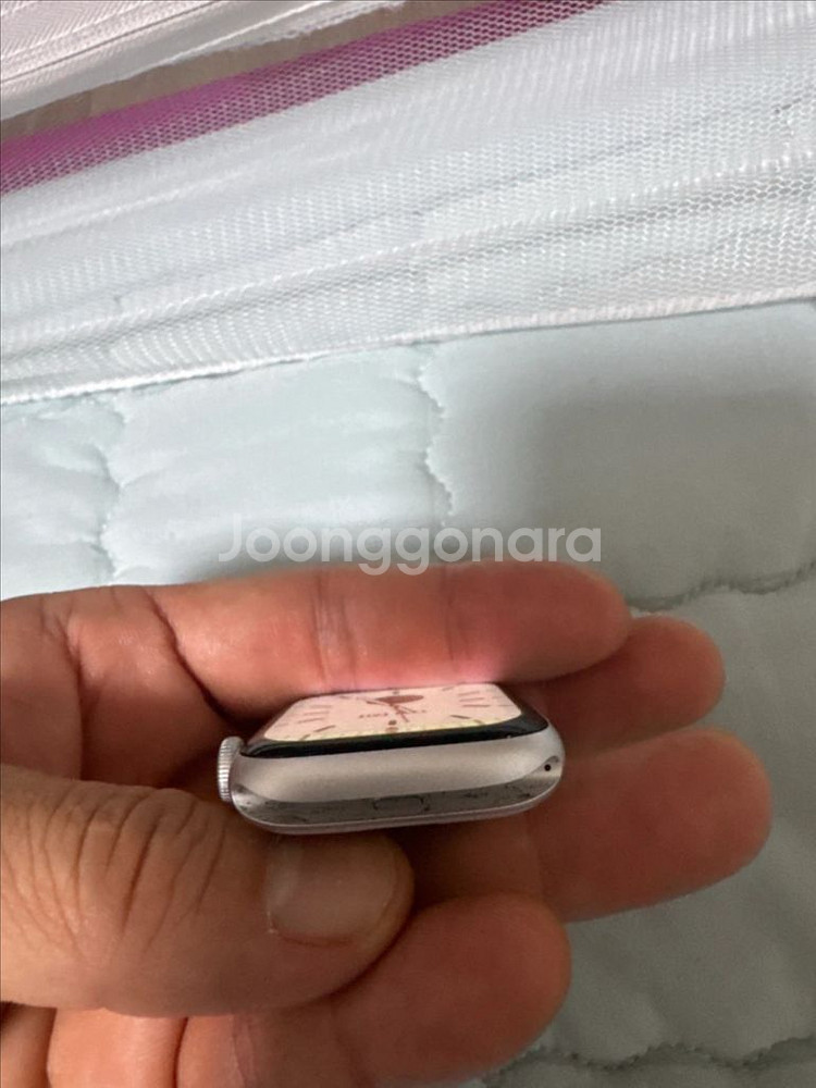 애플워치 SE2 실버 44mm GPS 박스 있음--2