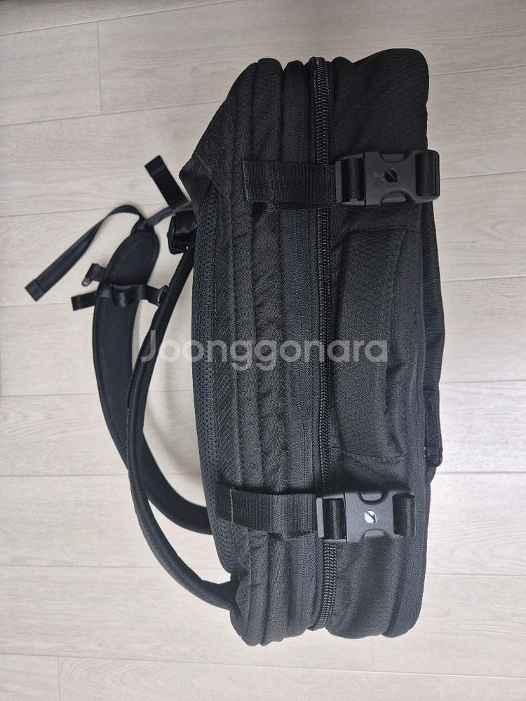 인케이스 트레블백팩--3